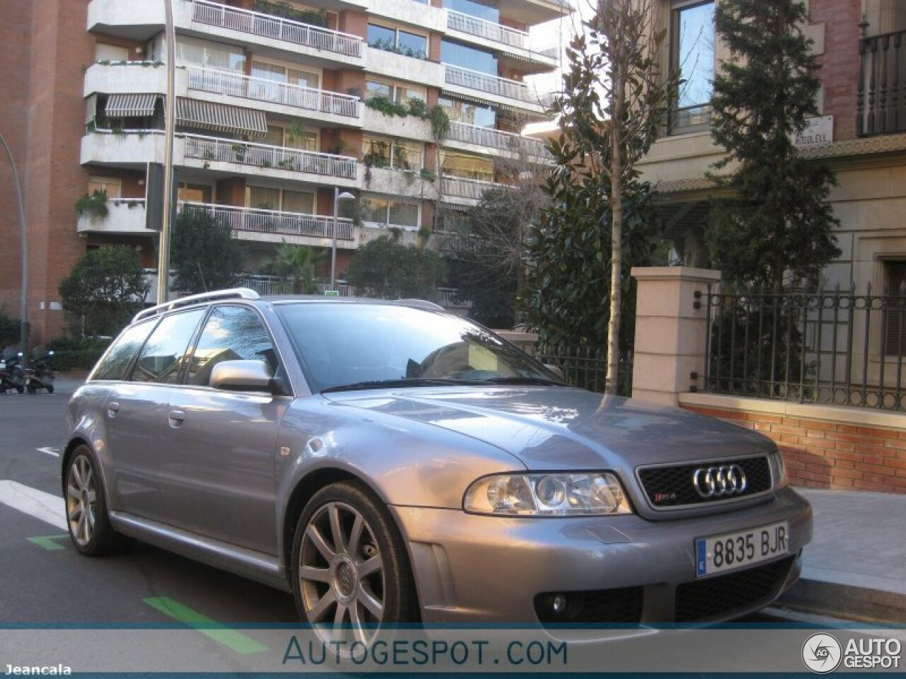 Audi RS4 Avant B5