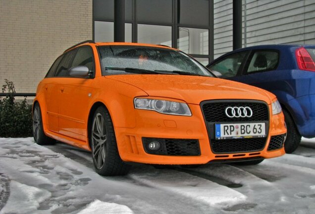 Audi RS4 Avant B7