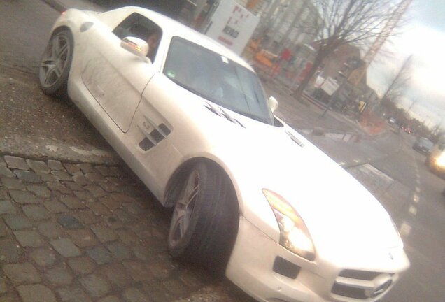 Mercedes-Benz SLS AMG