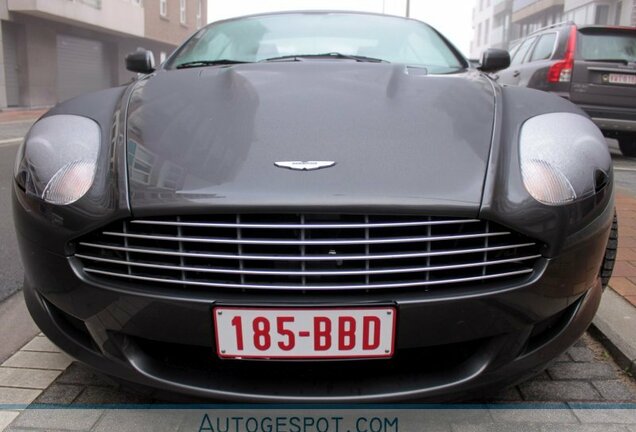 Aston Martin DB9