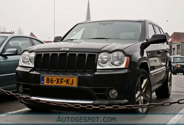 Jeep Grand Cherokee SRT-8 2005