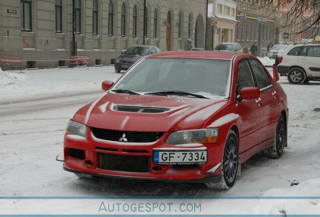 Mitsubishi Lancer Evolution IX FQ