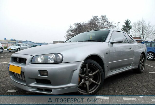 Nissan Skyline R34 GT-R V-Spec