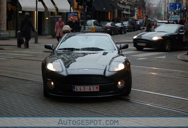 Aston Martin Vanquish S