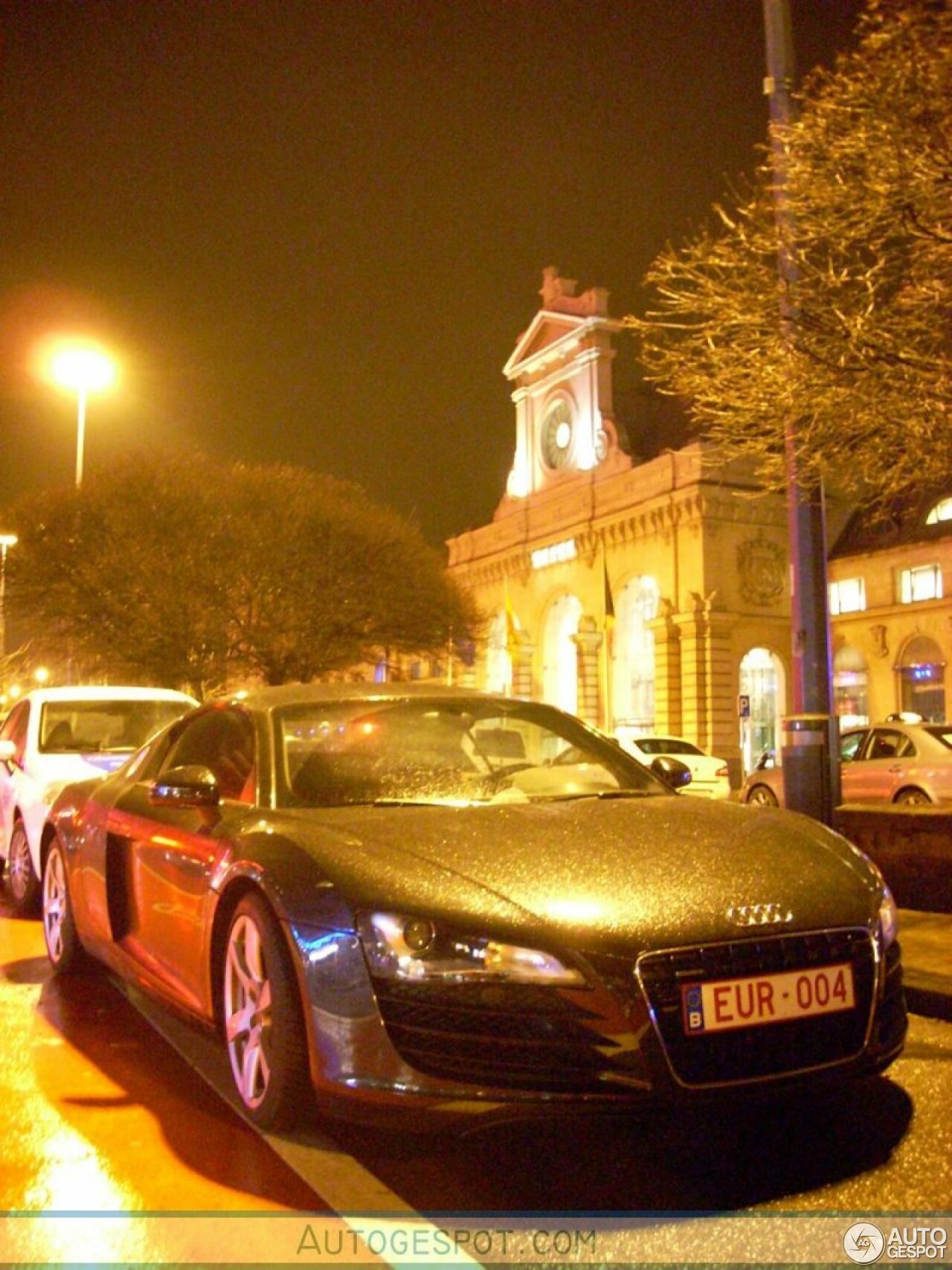 Audi R8