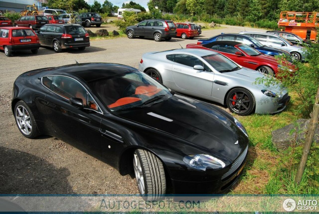 Aston Martin V8 Vantage