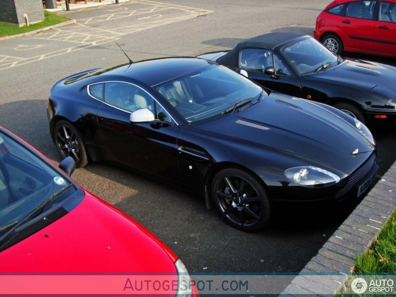 Aston Martin V8 Vantage