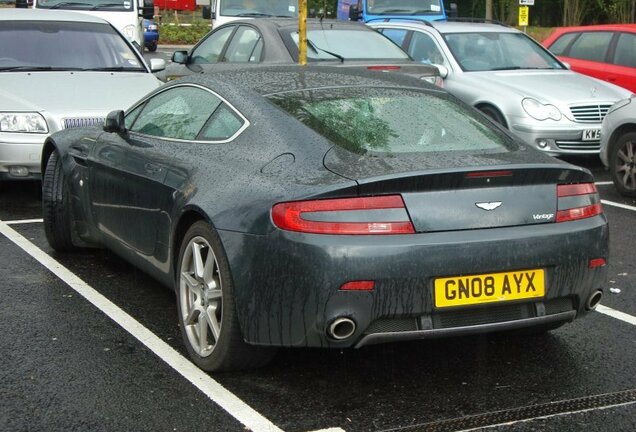 Aston Martin V8 Vantage