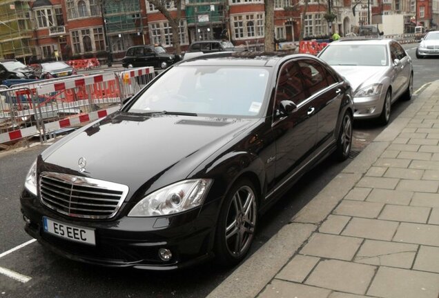 Mercedes-Benz S 63 AMG W221