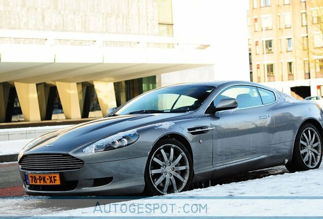 Aston Martin DB9