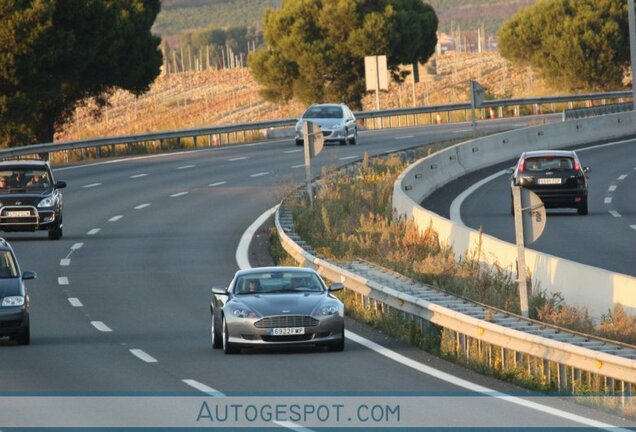 Aston Martin DB9