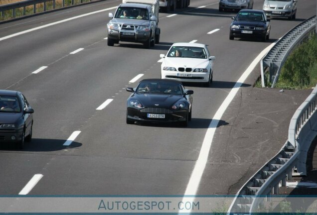 Aston Martin DB9 Volante