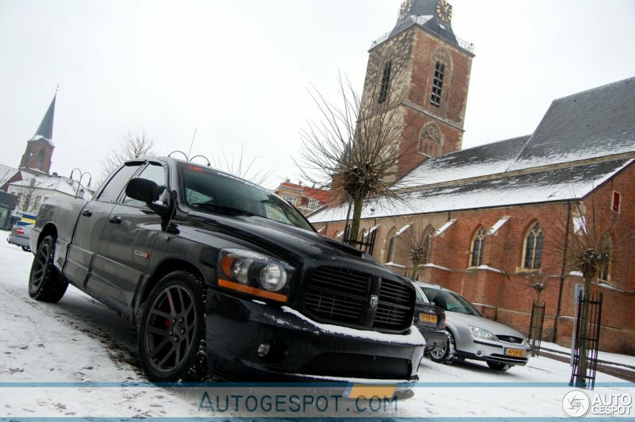 Dodge RAM SRT-10 Quad-Cab Night Runner