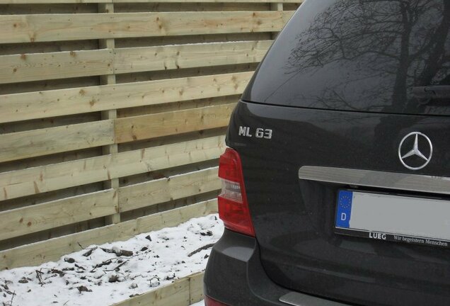 Mercedes-Benz ML 63 AMG W164 2009