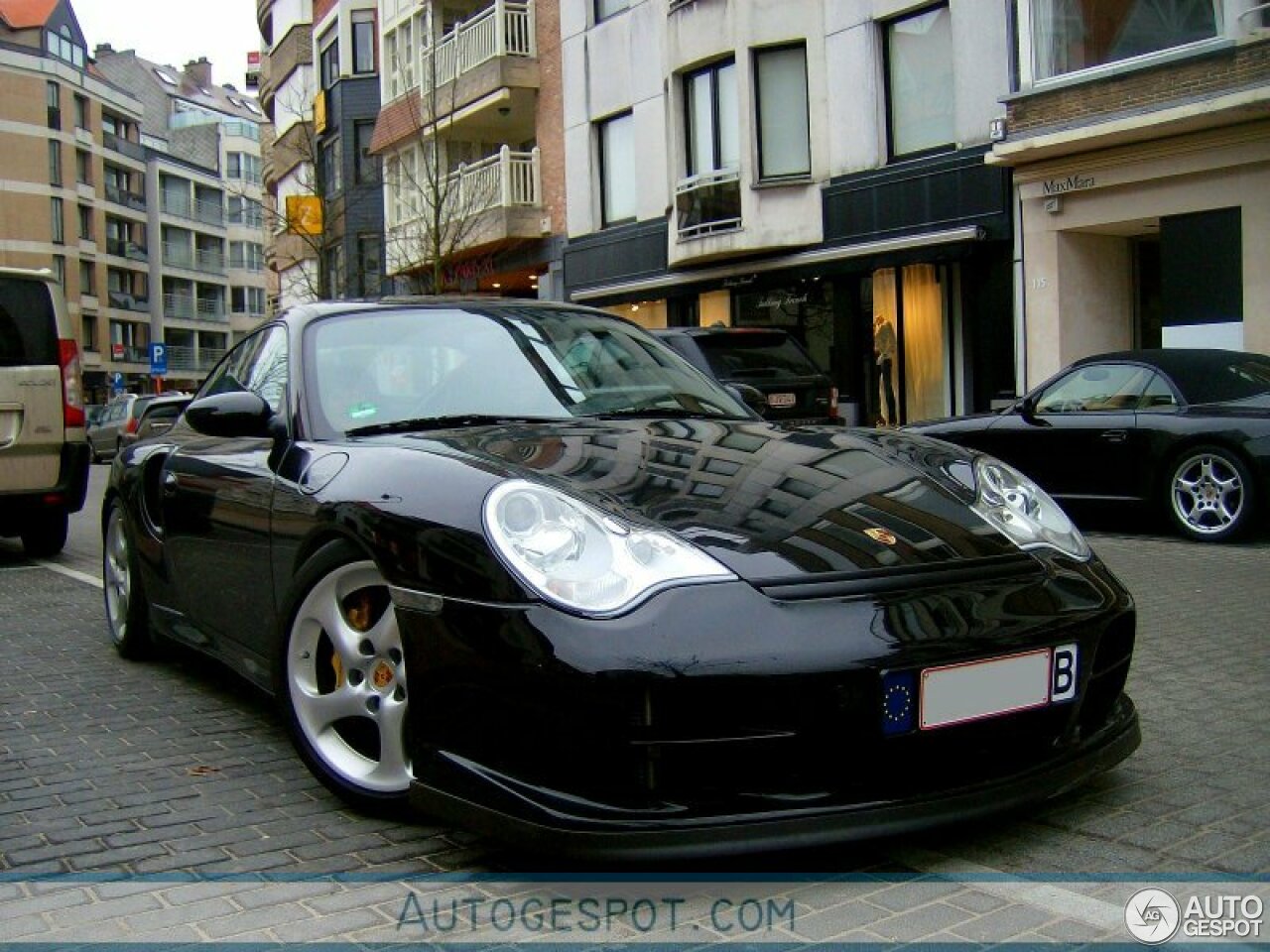 Porsche 996 GT2