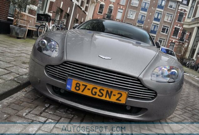 Aston Martin V8 Vantage Roadster