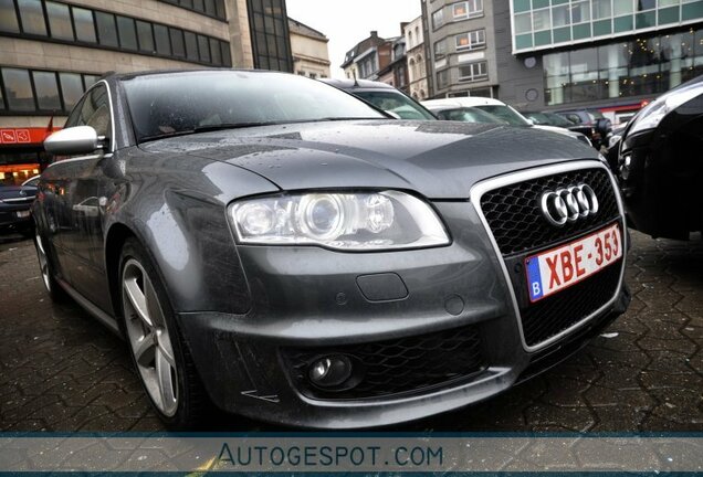 Audi RS4 Avant B7