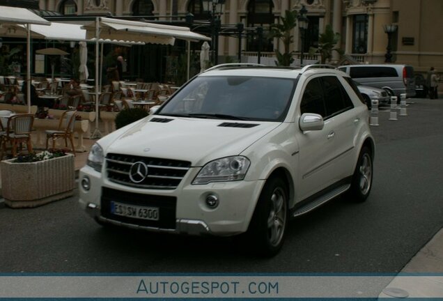 Mercedes-Benz ML 63 AMG W164 2009