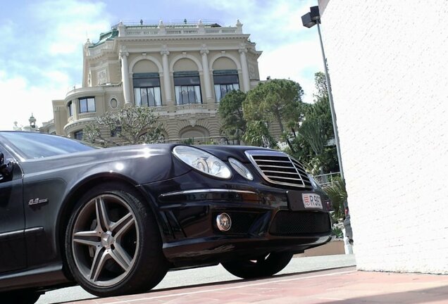 Mercedes-Benz E 63 AMG