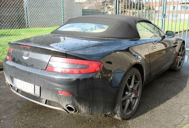 Aston Martin V8 Vantage Roadster