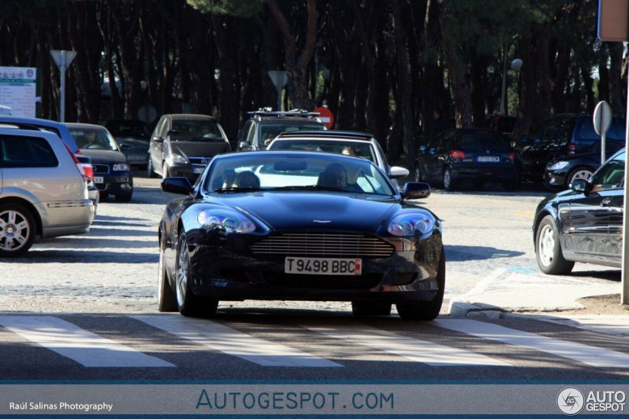 Aston Martin DB9