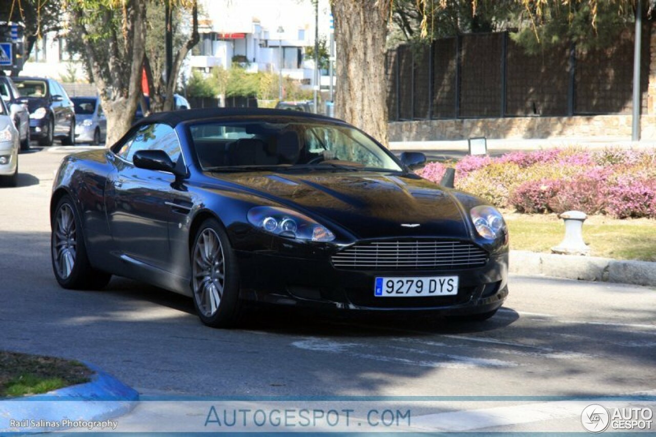 Aston Martin DB9 Volante