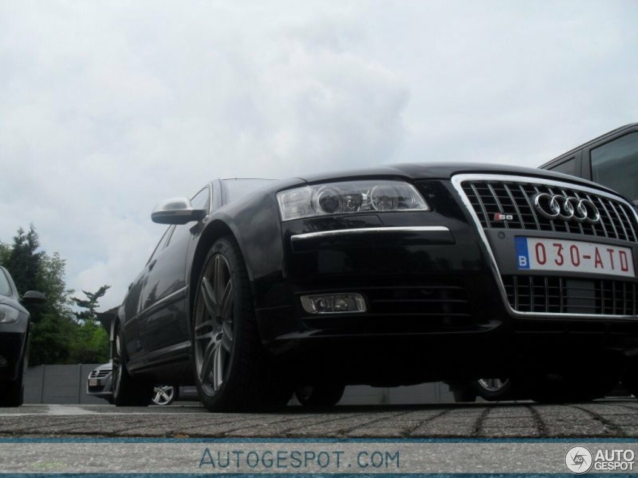 Audi S8 D3