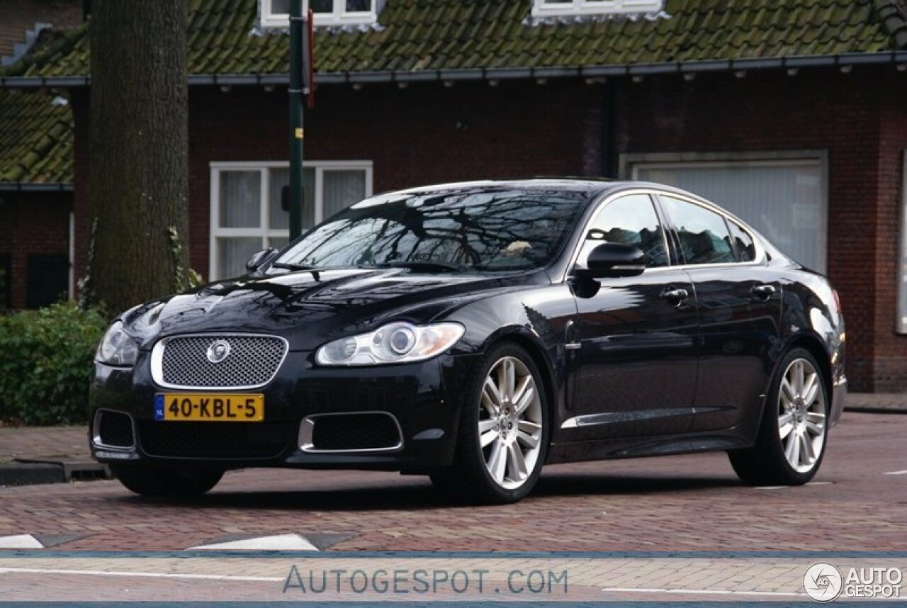 Jaguar XFR