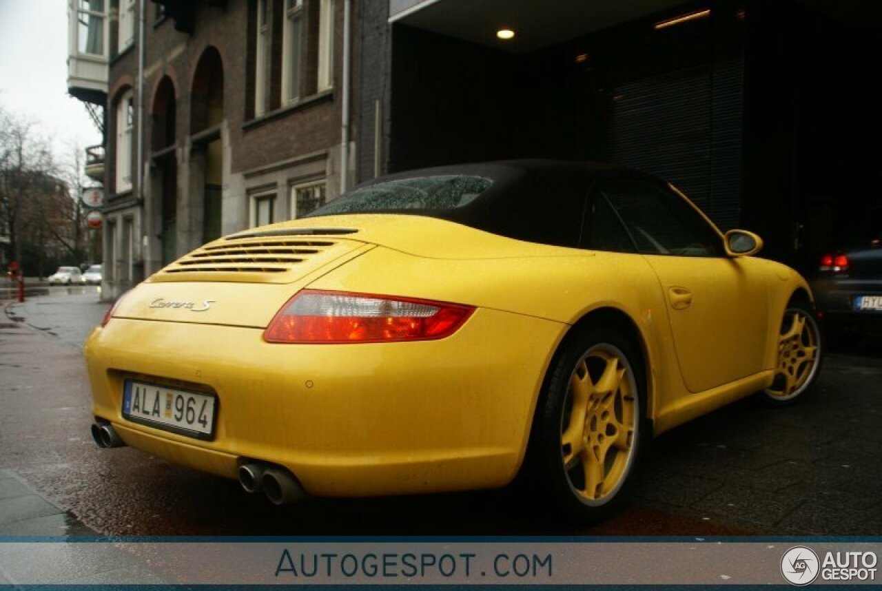 Porsche 997 Carrera S Cabriolet MkI