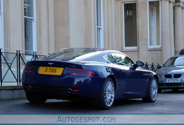 Aston Martin DB9