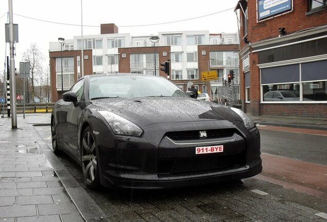 Nissan GT-R