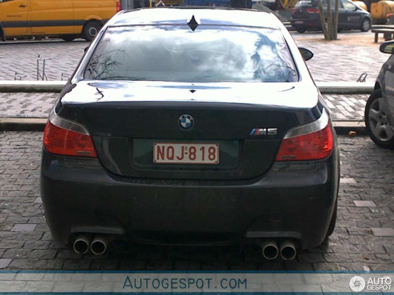 BMW M5 E60 2005