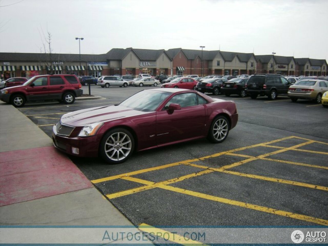 Cadillac XLR-V