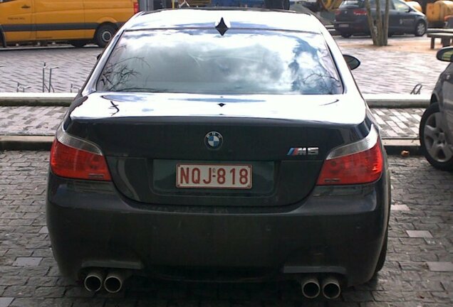 BMW M5 E60 2005