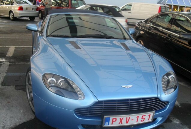 Aston Martin V8 Vantage Roadster