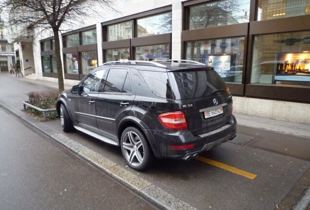 Mercedes-Benz ML 63 AMG 10th Anniversary