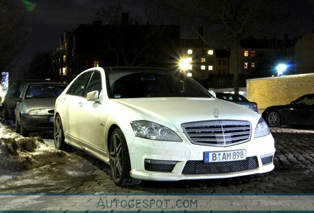 Mercedes-Benz S 63 AMG W221 2010