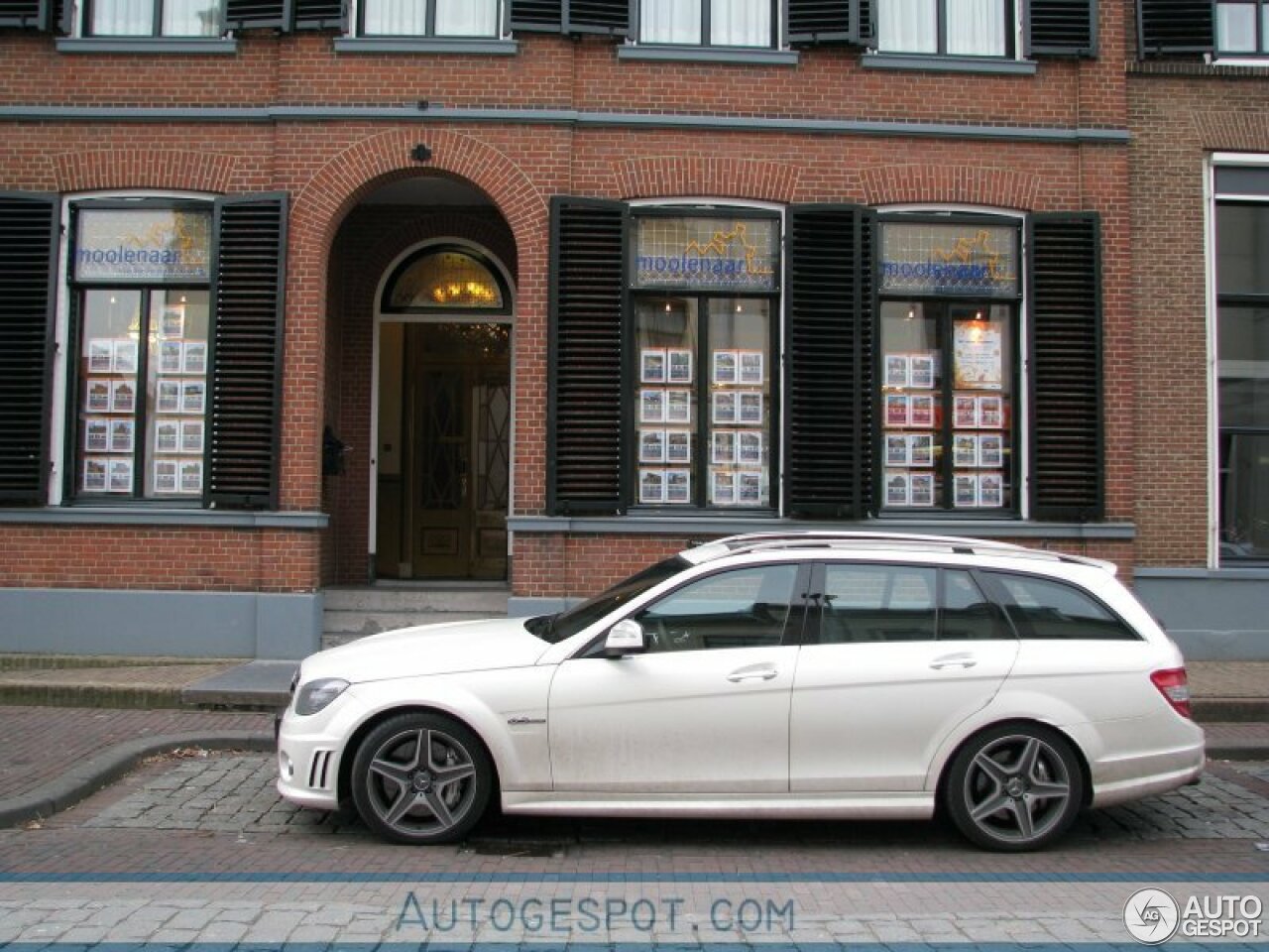 Mercedes-Benz C 63 AMG Estate