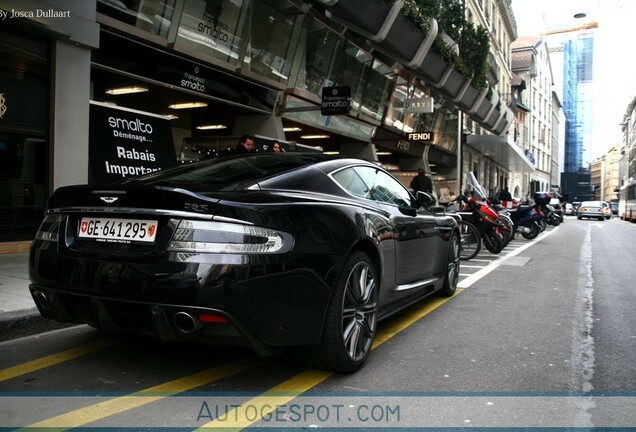 Aston Martin DBS