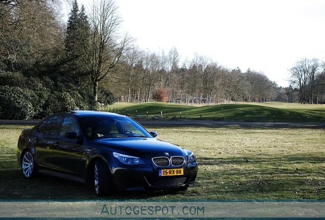 BMW M5 E60 2005