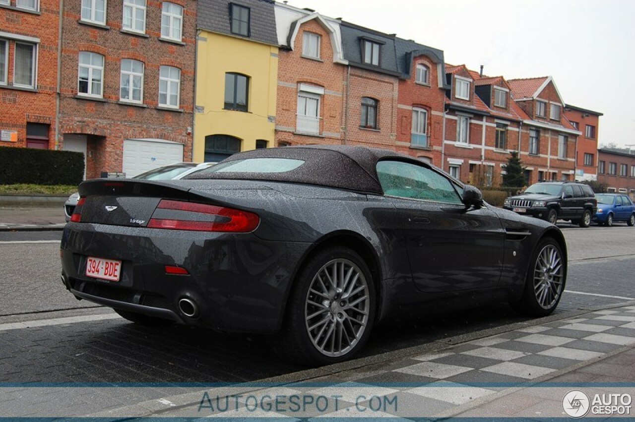 Aston Martin V8 Vantage Roadster