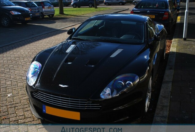 Aston Martin DBS