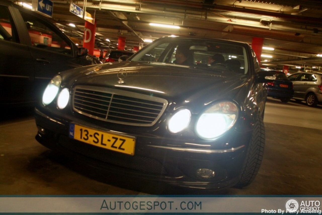 Mercedes-Benz E 55 AMG