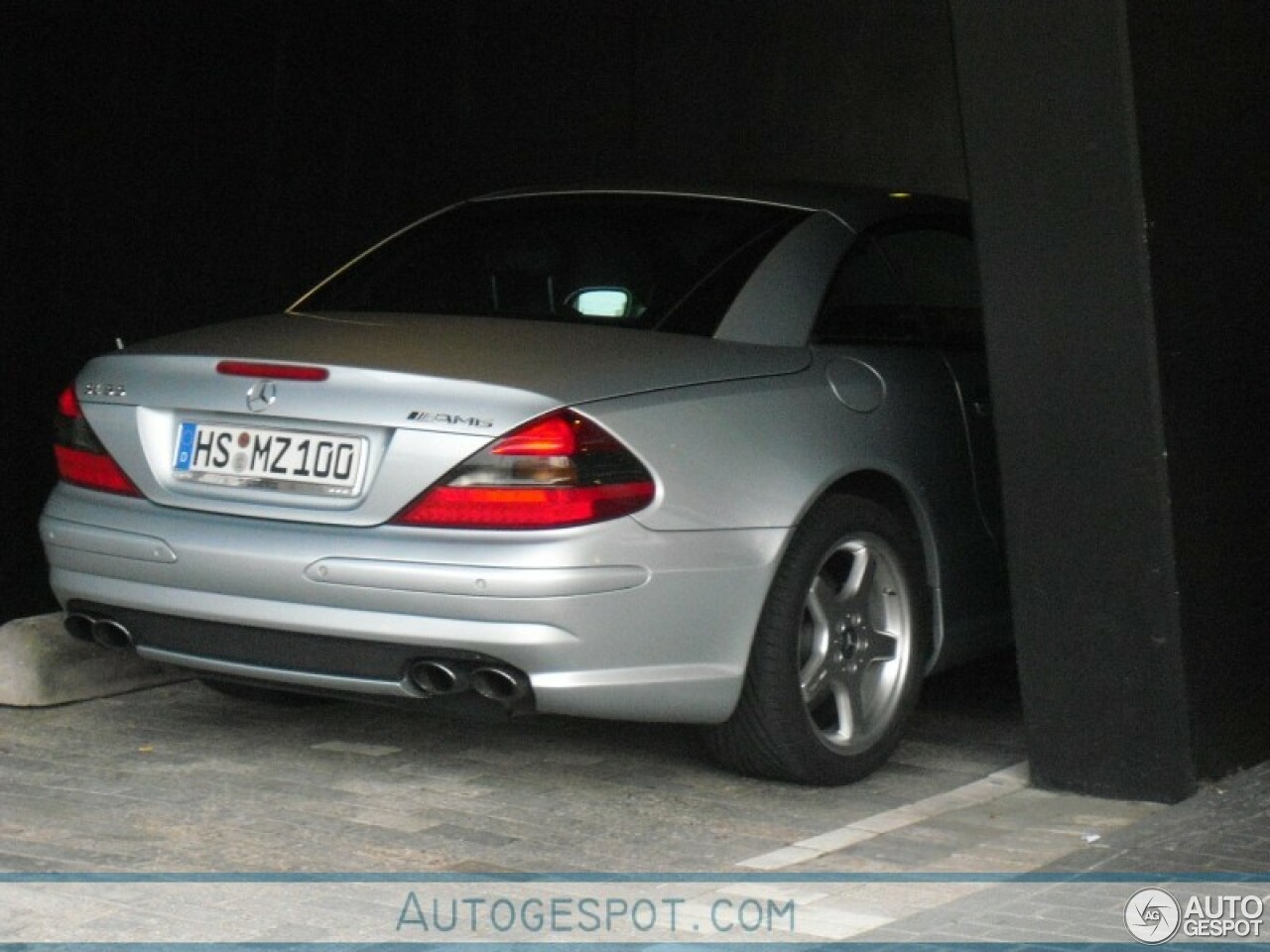 Mercedes-Benz SL 55 AMG R230