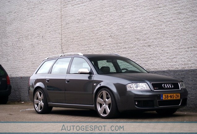 Audi RS6 Avant C5