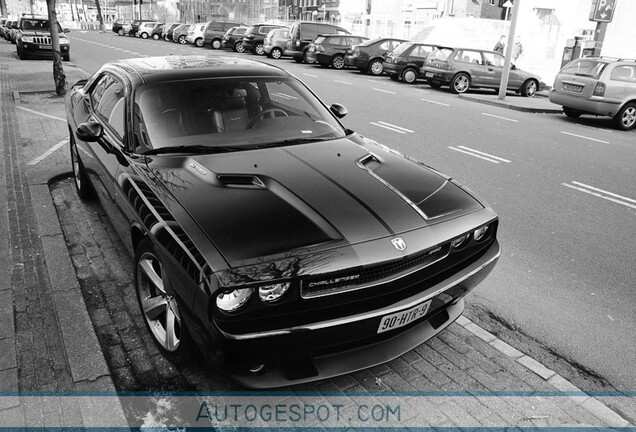 Dodge Challenger SRT-8 500