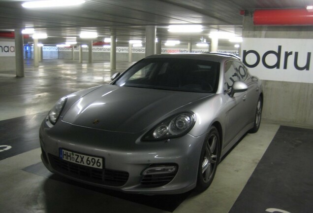 Porsche 970 Panamera Turbo MkI