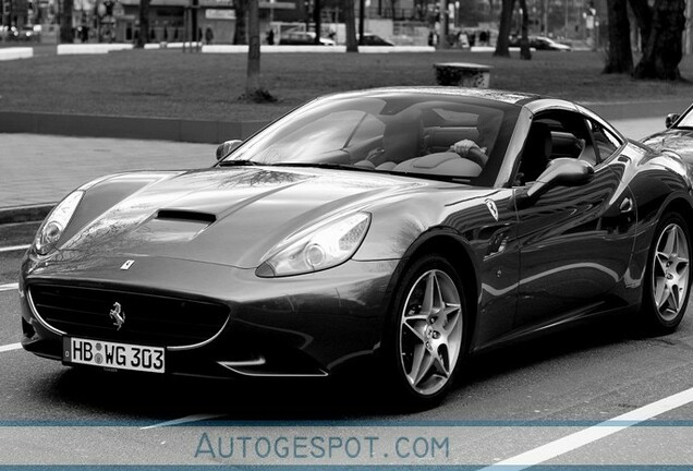 Ferrari California