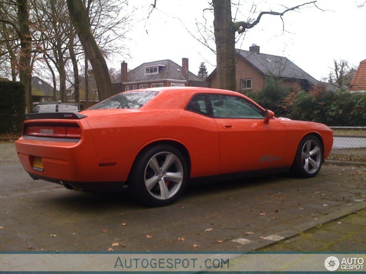 Dodge Challenger SRT-8