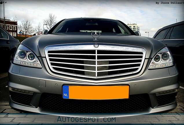 Mercedes-Benz S 63 AMG W221 2010